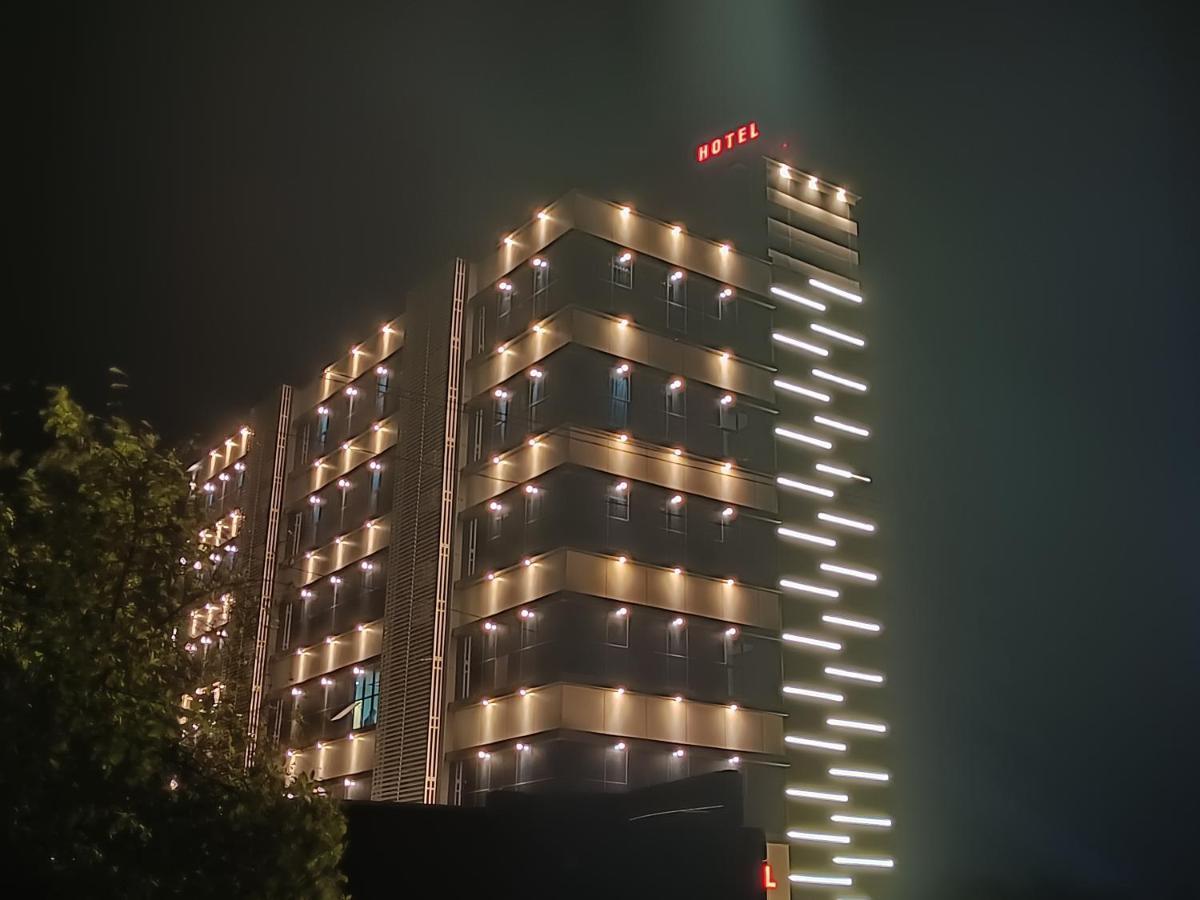 Hotel Marigold Somnath Bagian luar foto